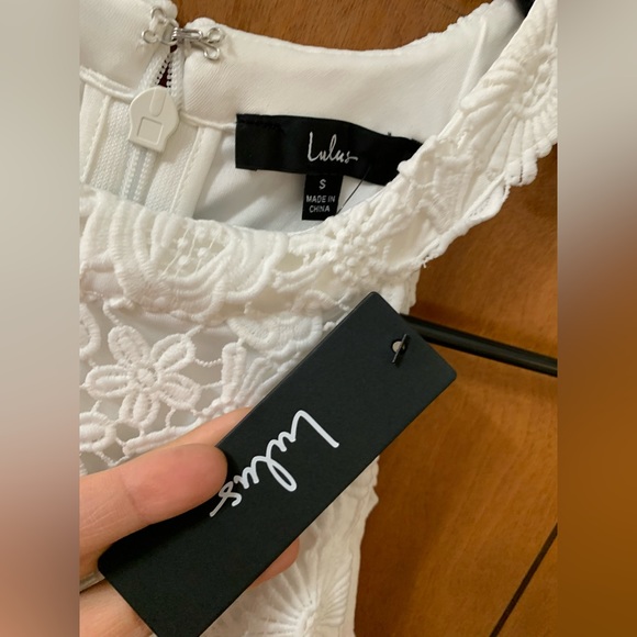 NWT Lulu’s white lace floral mini dress size small - Picture 6 of 11